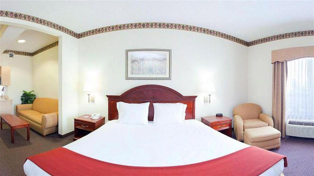 Holiday Inn Express Toledo-Oregon By Ihg Dış mekan fotoğraf