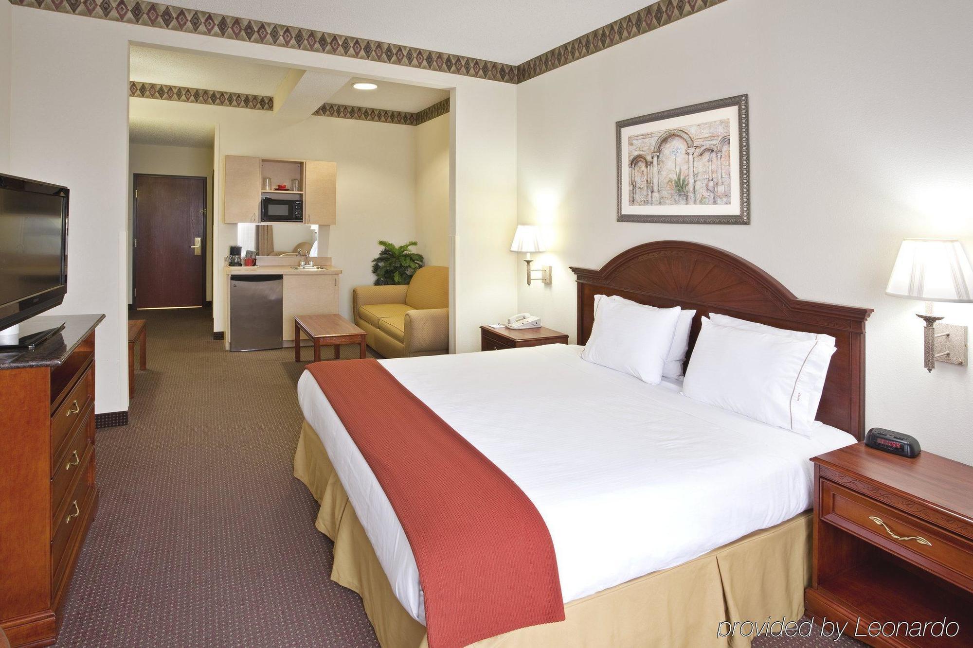 Holiday Inn Express Toledo-Oregon By Ihg Oda fotoğraf