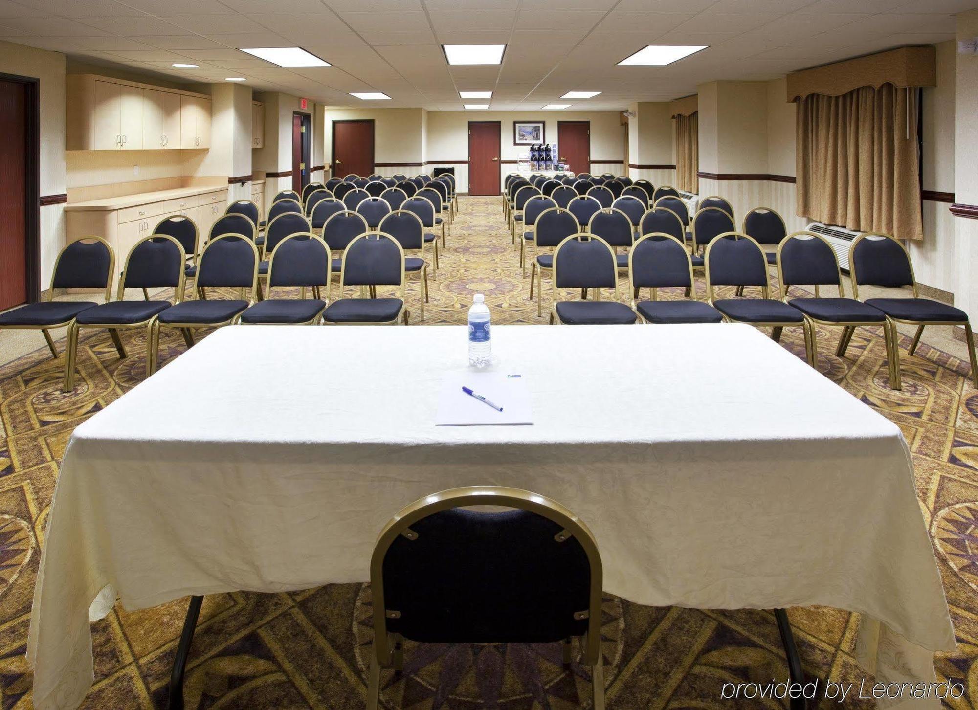 Holiday Inn Express Toledo-Oregon By Ihg Dış mekan fotoğraf